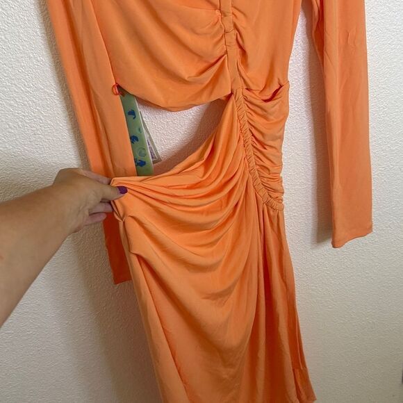 NWT- OFF-WHITE Cut-Out Draped Dress - Soft Orange- Size 42 (US 6) - Picture 11 of 14